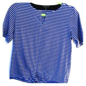 Boat neck tie tee shirt